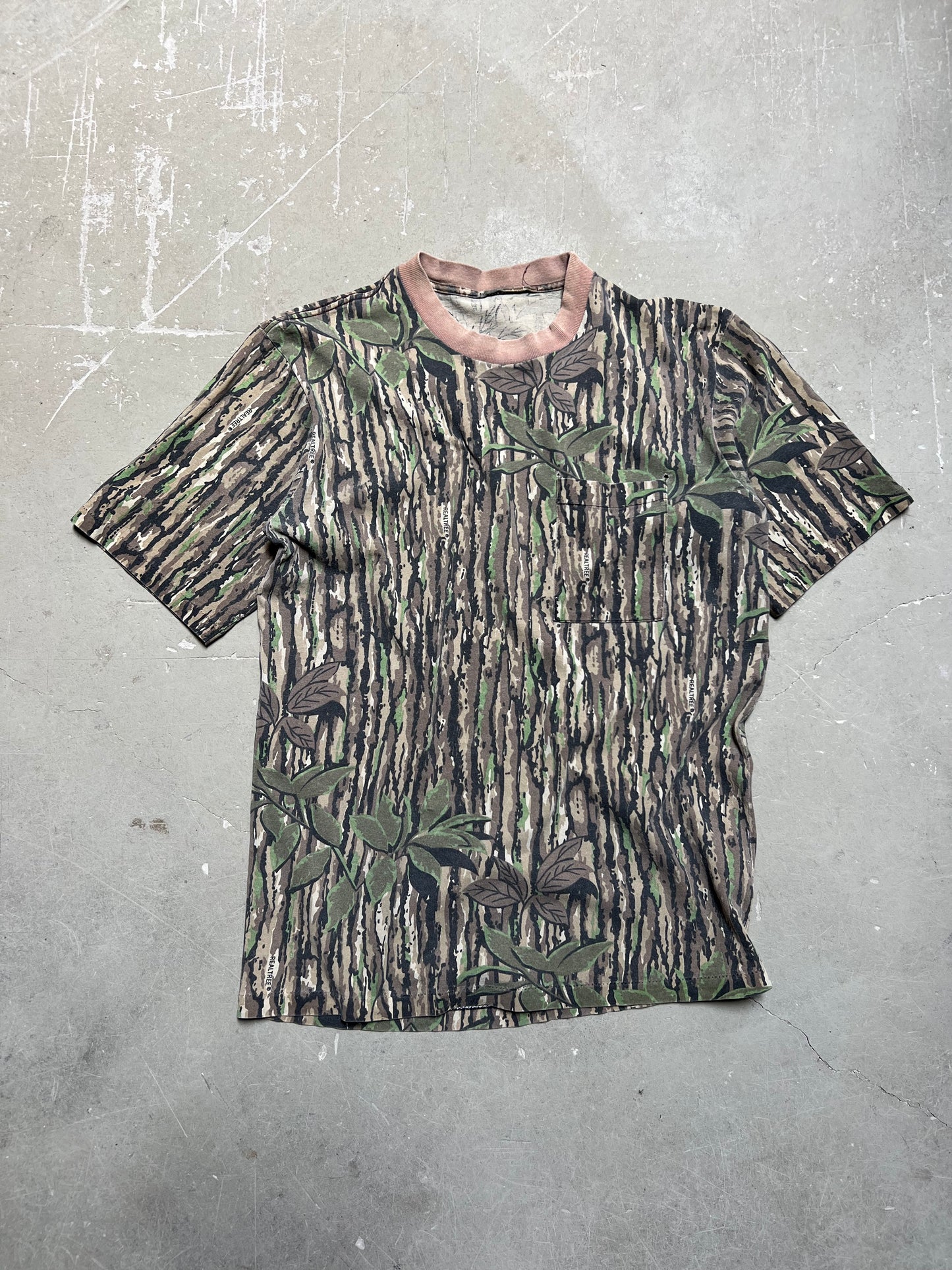 Vintage 90s Single-Stitch REALTREE T-Shirt